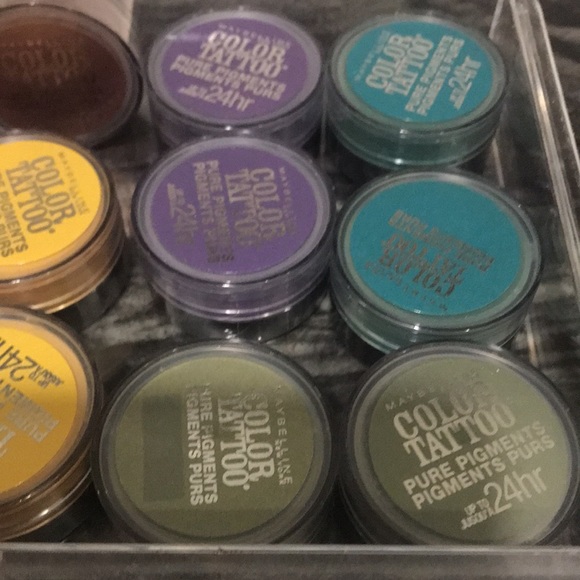 Never opened Maybelline fun eyeshadows - Picture 4 of 4